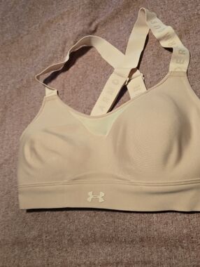 Under Armour Pale Pink Padded Sports Bra with Branded Straps